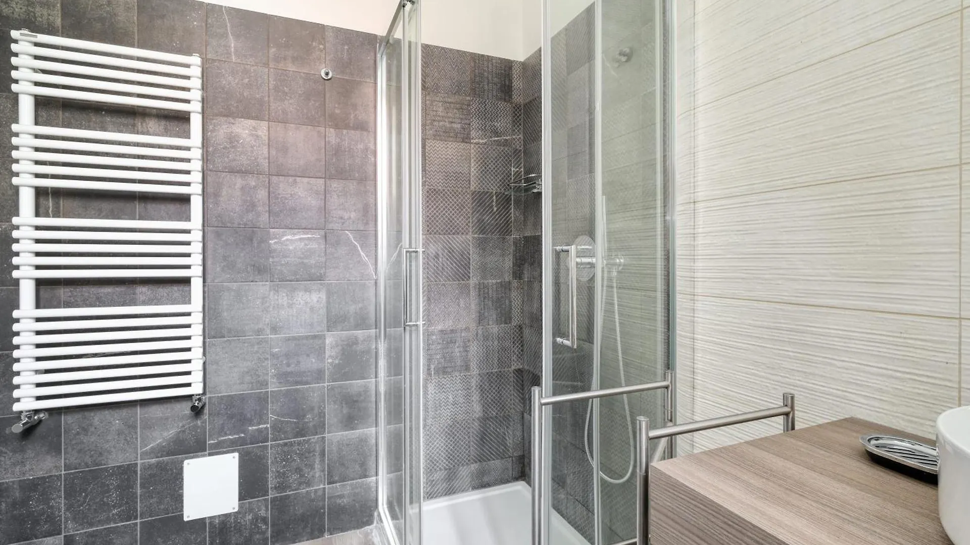 Joivy Lovely Studios Near Citylife Milan